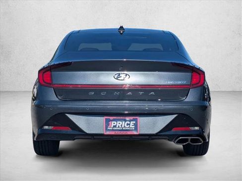 Used 2022 Hyundai Sonata Limited FWD image 7