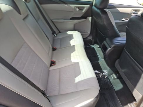 Used 2017 Toyota Camry SE FWD image 23