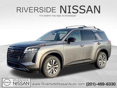 New 2026 Nissan Pathfinder SL