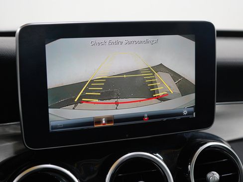 Used 2016 Mercedes-Benz C 300 4MATIC Sedan image 26