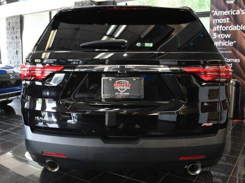 Used 2023 Chevrolet Traverse RS AWD/4WD image 15