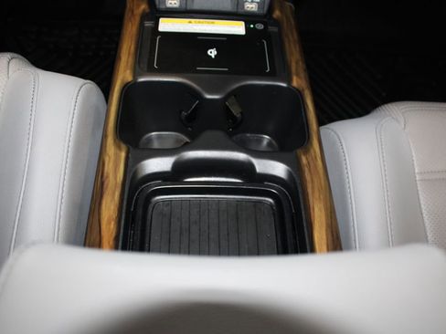 Used 2020 Honda CR-V Touring image 33