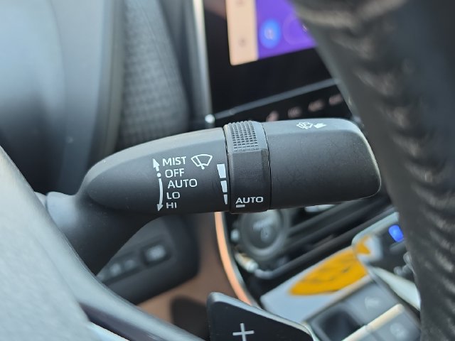 Used 2023 Subaru Solterra AWD image 24