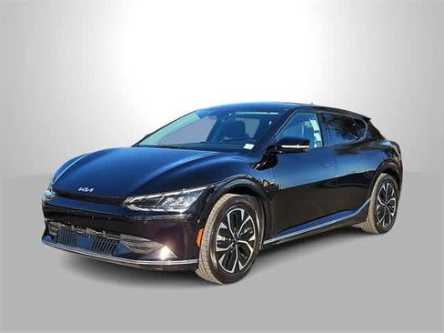 Used 2023 Kia EV6 Wind image 4