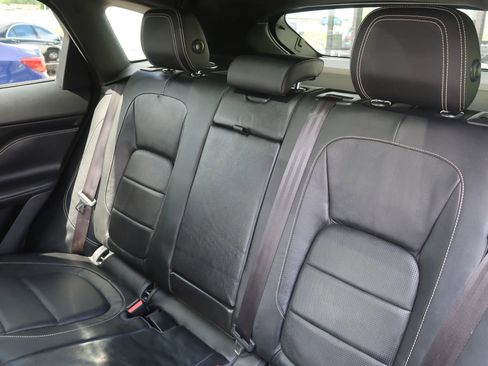 Used 2017 Jaguar F-PACE S AWD/4WD image 21