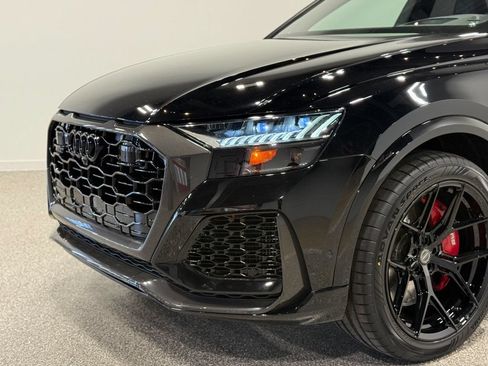 Used 2021 Audi RS Q8 w/ Carbon Optic Package AWD/4WD image 6