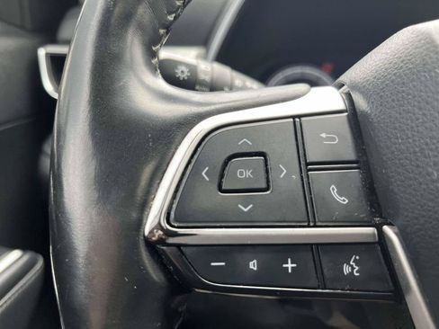 Used 2023 Toyota Highlander Platinum AWD/4WD image 20