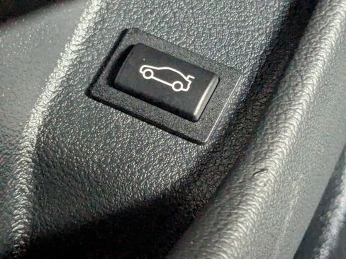 Used 2026 BMW Z4 sDrive30i image 36