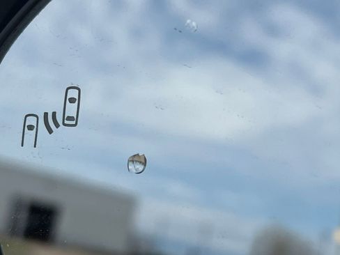 Used 2019 Toyota Camry LE w/ Convenience Package image 31