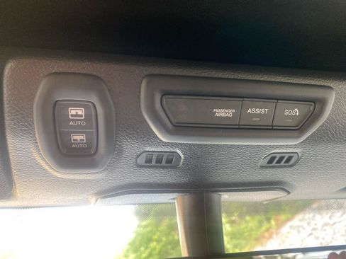 Used 2022 Jeep Wrangler Unlimited Sport w/ Sun And Sound Package AWD/4WD image 24