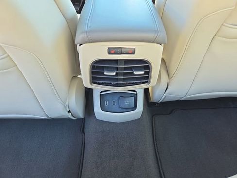 Used 2020 Lincoln MKZ Reserve w/ Elements Package image 12