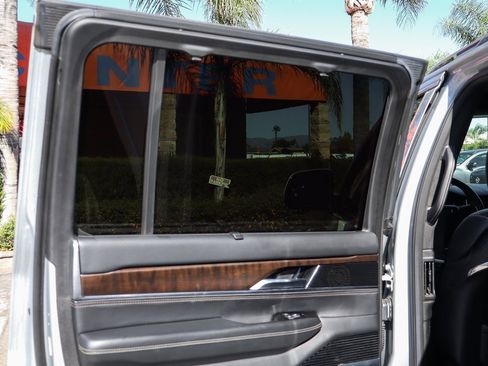 Used 2022 Jeep Grand Wagoneer Series II w/ Convenience Group III image 48