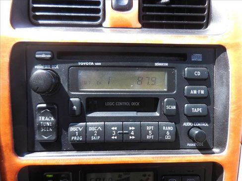 Used 1999 Toyota Solara SLE w/ Sport Pkg image 8