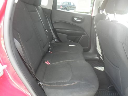 Used 2018 Jeep Compass Sport w/ Tech Group image 23
