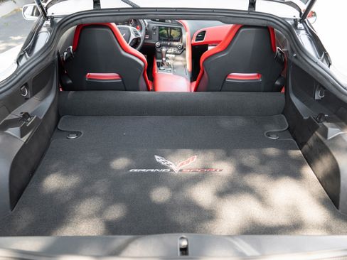 Used 2019 Chevrolet Corvette Grand Sport RWD image 33