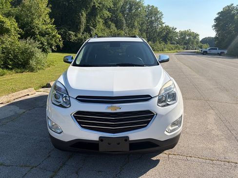 Used 2017 Chevrolet Equinox Premier w/ Enhanced Convenience Package FWD image 7