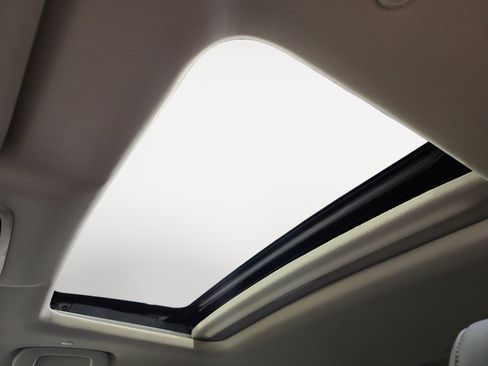 Used 2026 Honda CR-V EX-L image 16
