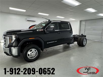 New 2026 GMC Sierra 3500 SLE w/ SLE Convenience Package