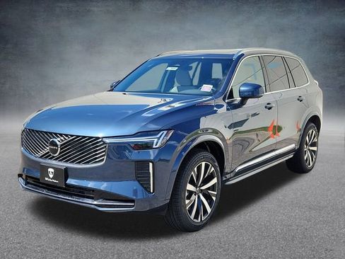 New 2026 Volvo XC90 B6 Core image 3