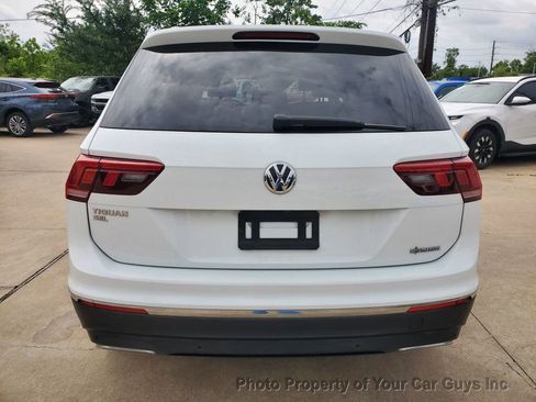Used 2021 Volkswagen Tiguan S FWD image 9