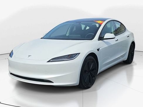 Used 2025 Tesla Model 3 Long Range RWD image 8