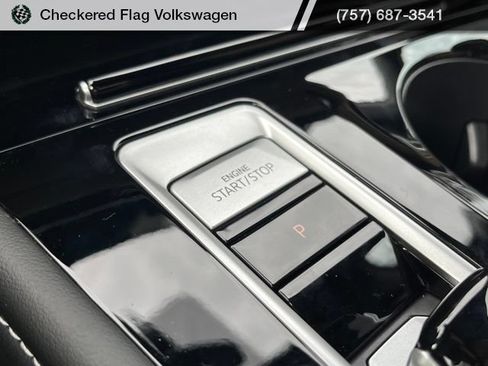 New 2026 Volkswagen Atlas Cross Sport SE AWD/4WD image 42