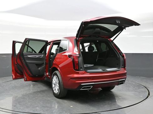 New 2025 Cadillac XT6 Luxury w/ LPO, Floor Liner Package image 37