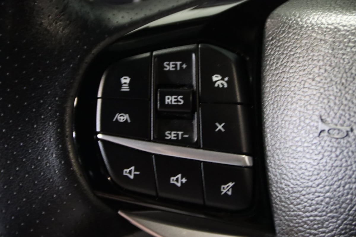 Used 2023 Ford Explorer ST w/ Technology Package AWD/4WD image 18