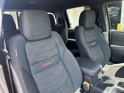 Used 2022 Nissan Frontier Pro-X RWD image 14