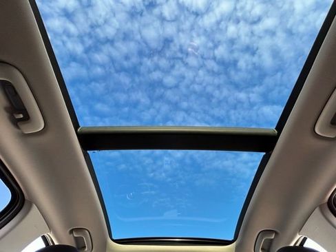 Used 2022 Hyundai Tucson Limited image 12