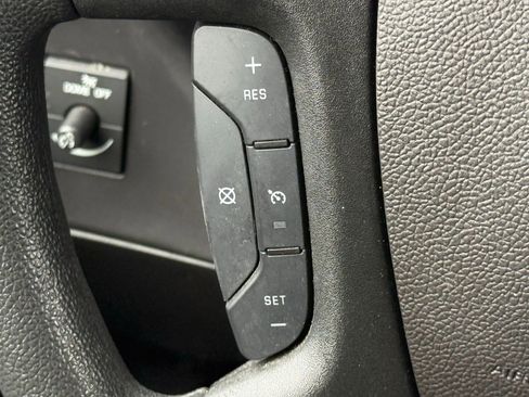 Used 2024 Chevrolet Express 2500 w/ Driver Convenience Package image 20