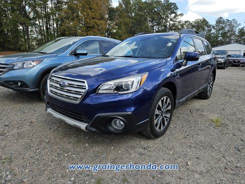 Used 2017 Subaru Outback 3.6R Limited image 2