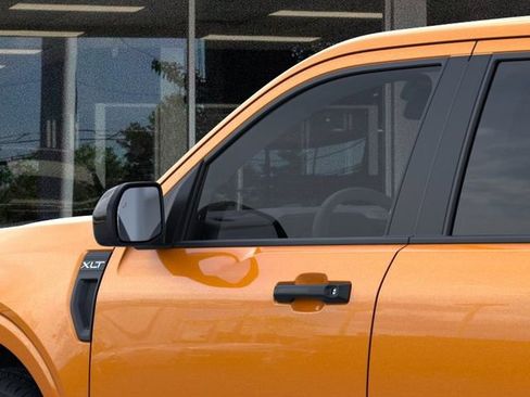New 2026 Ford Maverick XLT w/ XLT Luxury Package FWD image 21