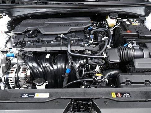 New 2026 Hyundai Elantra SE image 11