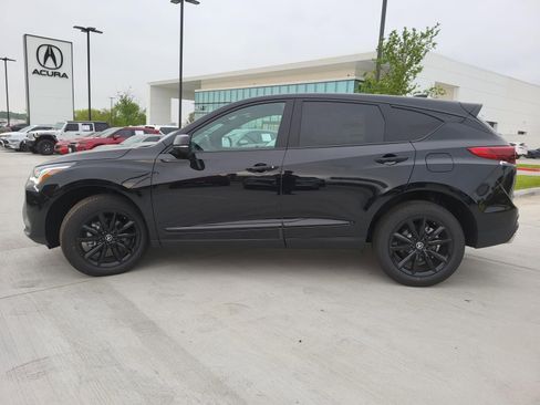 New 2026 Acura RDX SH-AWD image 3