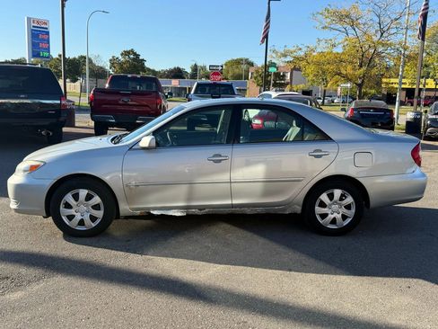Used 2002 Toyota Camry SE image 8