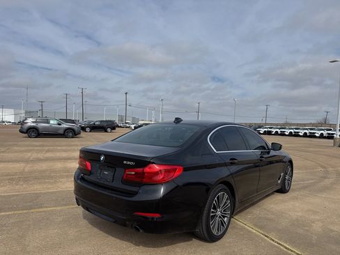 Used 2019 BMW 530i xDrive w/ Convenience Package image 24