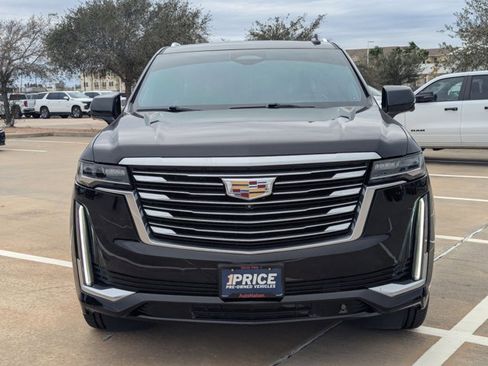 Used 2021 Cadillac Escalade ESV Premium Luxury Platinum image 2