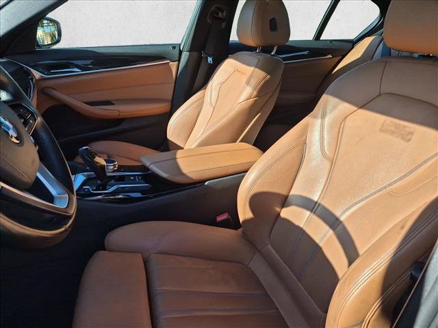 Used 2018 BMW 530e w/ Premium Package 2 RWD image 17