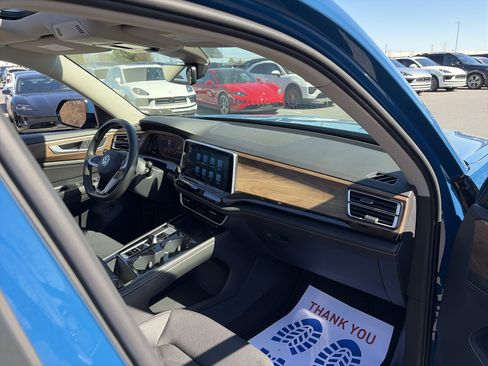 New 2026 Volkswagen Atlas SE AWD/4WD image 38