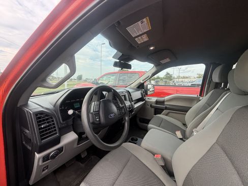 Used 2019 Ford F150 XL w/ Equipment Group 101A Mid AWD/4WD image 7