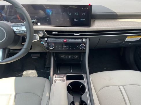 New 2025 Hyundai Sonata SEL image 11