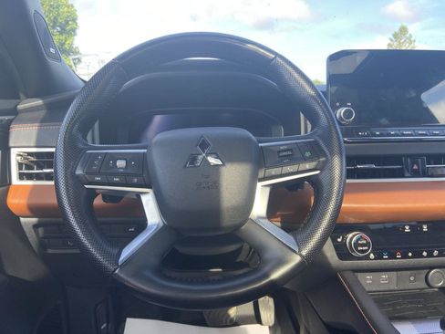 Used 2022 Mitsubishi Outlander SEL AWD/4WD image 26
