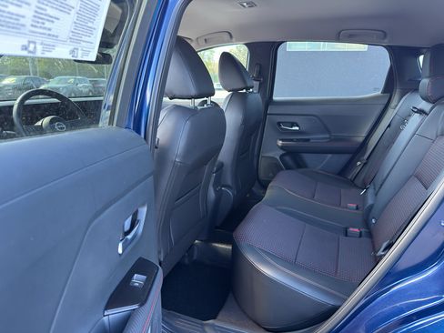 Used 2025 Nissan Kicks SR AWD/4WD image 29