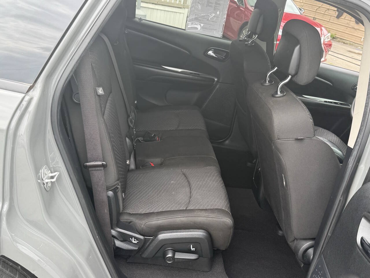 Used 2020 Dodge Journey SE w/ Blacktop Package FWD image 15