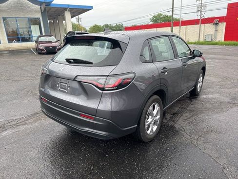 Used 2023 Honda HR-V LX image 7