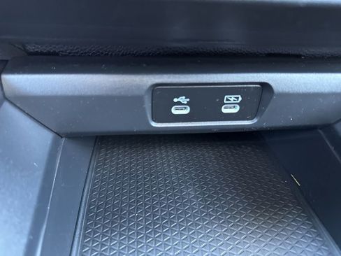 Used 2024 Honda Accord EX image 22