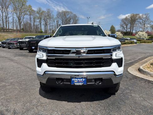 New 2026 Chevrolet Silverado 1500 LT w/ LPO, Dark Essentials Package image 19