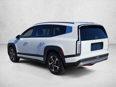 New 2026 Hyundai Ioniq 9 SE image 9