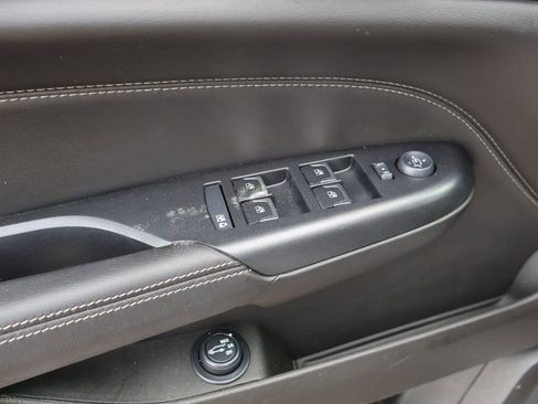 Used 2014 Cadillac SRX Luxury w/ Driver Awareness Package FWD image 29